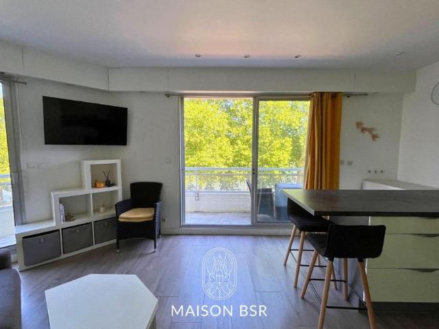 Jules, un appartement meublé T1bis au bord de l'Erdre Quartier Jonelière