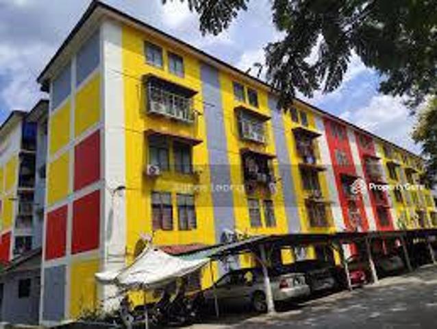 Julia Apartment Flat Bandar Baru Selayang