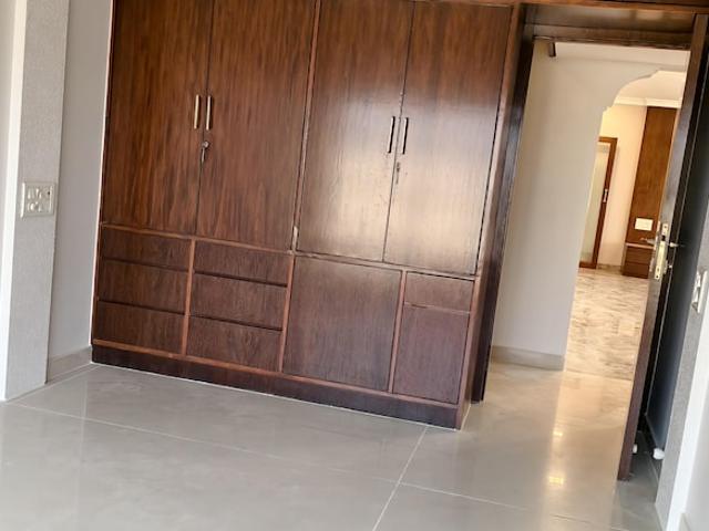 Jupiter Apartment Cuffe Parade 3 Bedroom 1380 Sq. Ft. Apartment in Cuffe Parade Mumbai Listing ID: #10051
