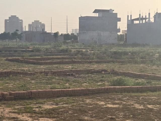Jupiter Commanders Tower 45 Sq. Yd. Plot in Saini Greater Noida Listing ID: #10323