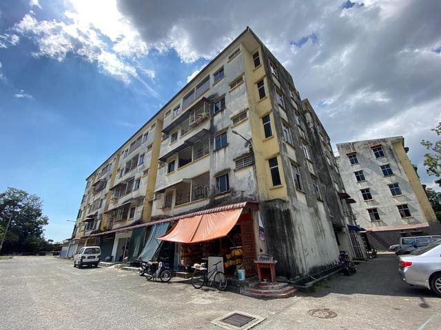 Juru Indah Flat Bukit Minyak Lower Floor