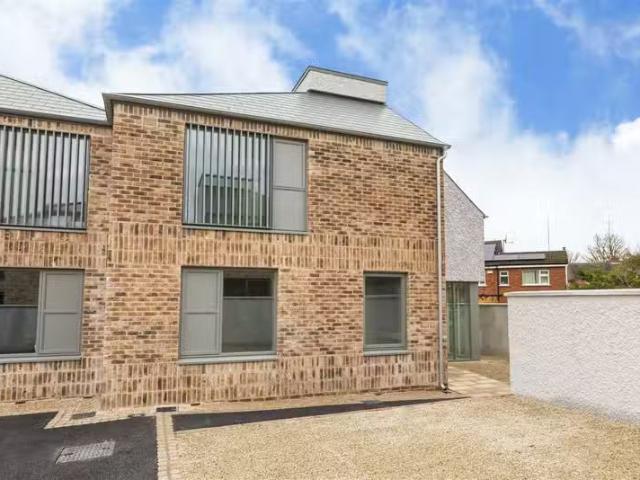 Jura, 47 St Fintan's Villas, Blackrock, Co. Dublin, A94 F8EW