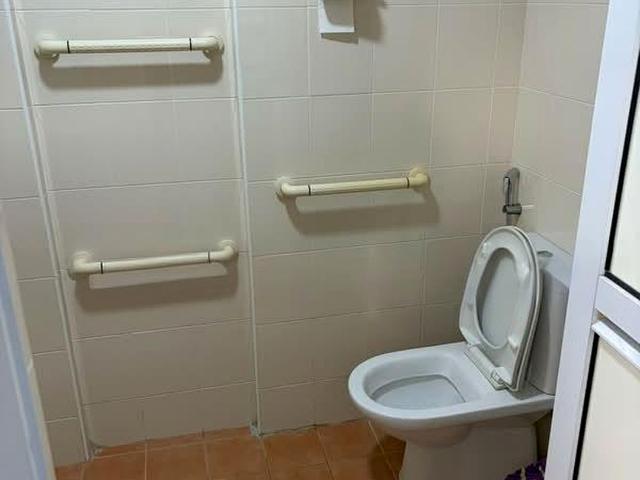 Jurong East Street 13 Jurong East, HDB 4 Rooms