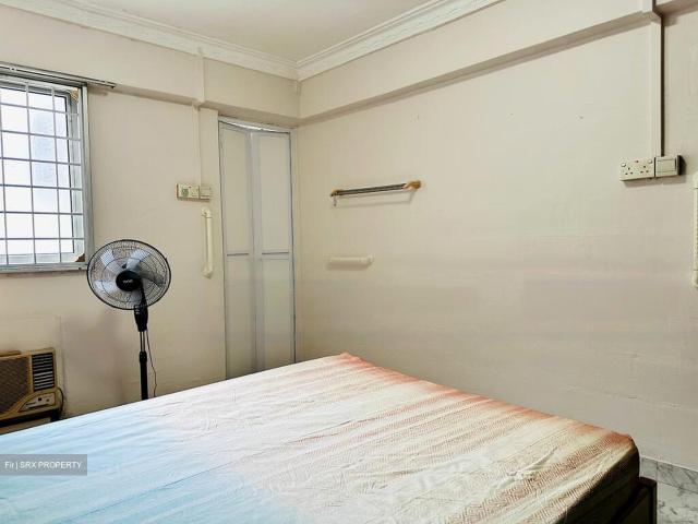 Jurong East Street 21 Jurong East, HDB 3 Rooms
