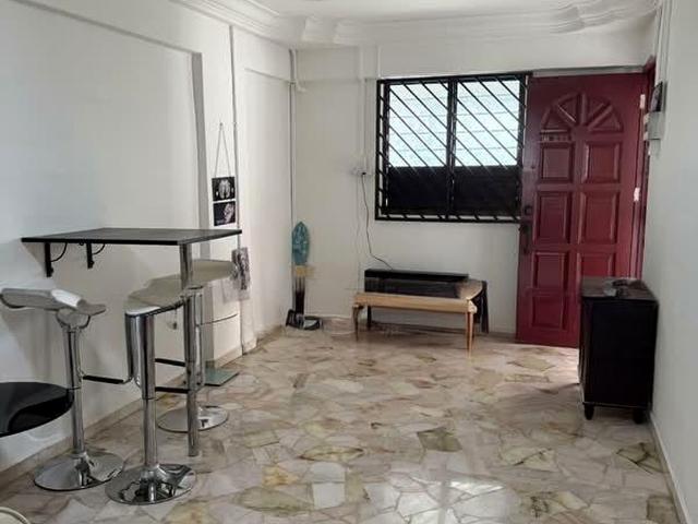 Jurong East Street 21 Jurong East, HDB 3 Rooms