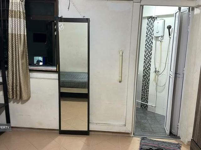 Jurong East Street 21 Jurong East, HDB 4 Rooms