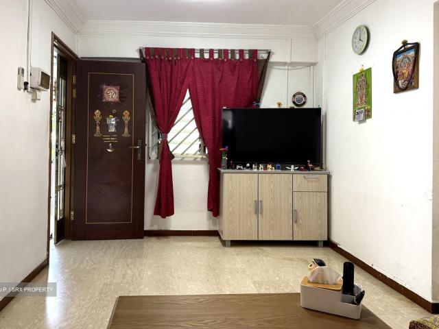 Jurong East Street 24 Jurong East, HDB 3 Rooms
