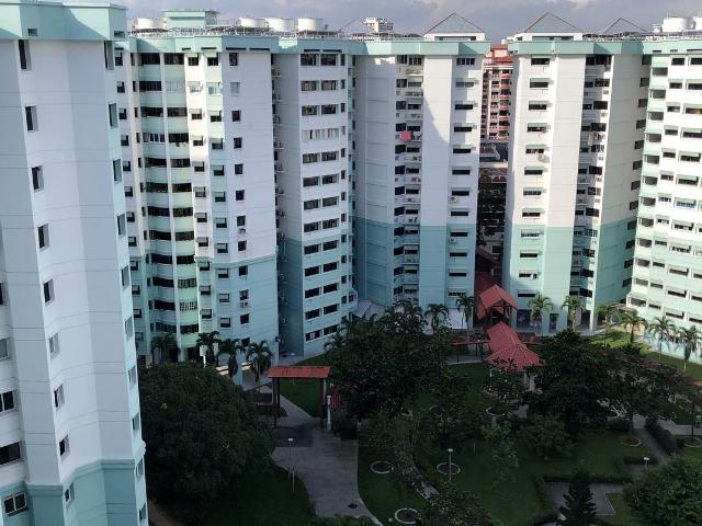 Jurong West Central 1 Jurong West, HDB Executive