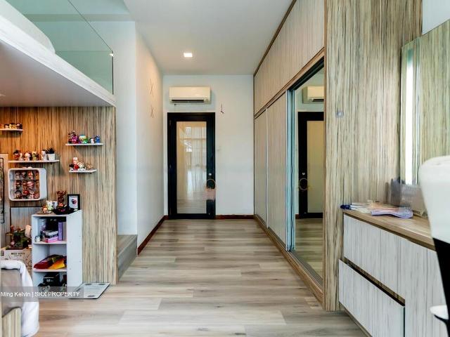 Jurong West Street 25 D22, Semi