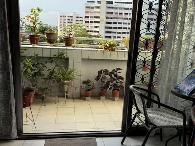 Jurong West Street 41 Jurong West, HDB Executive