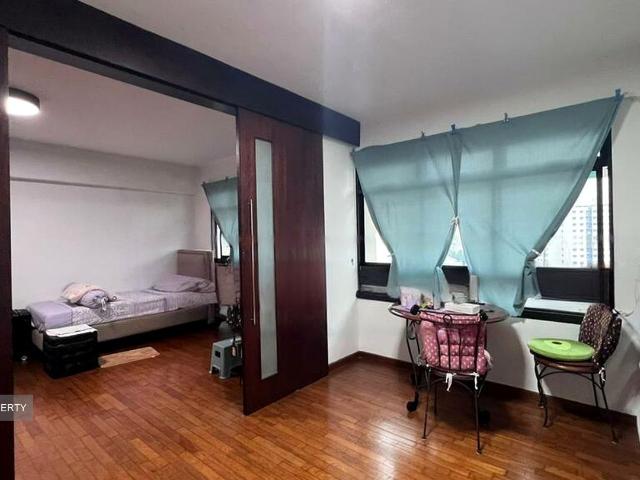 Jurong West Street 64 Jurong West, HDB Executive