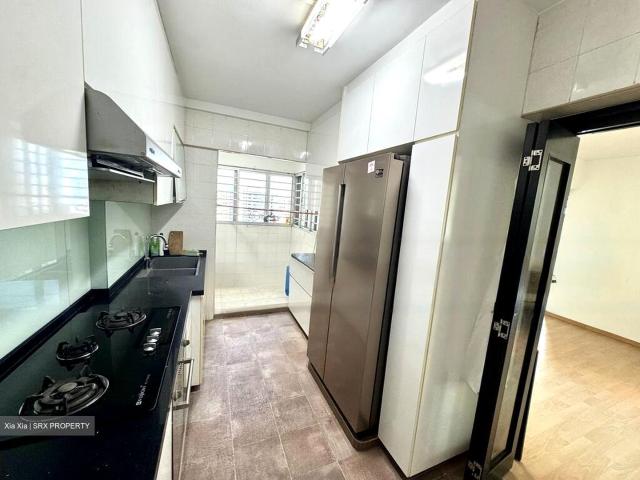 Jurong West Street 64 Jurong West, HDB 5 Rooms