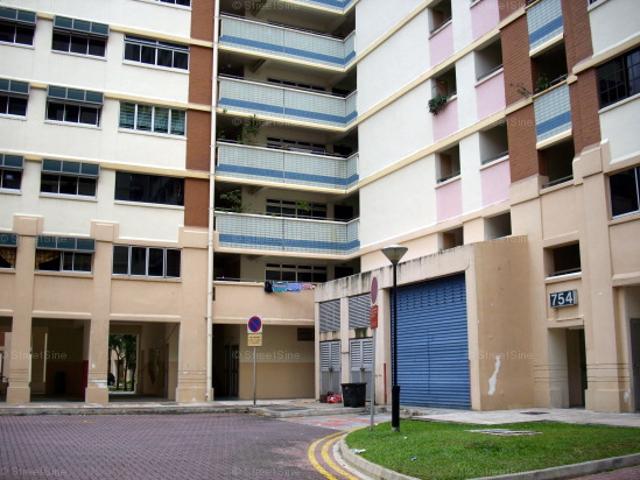 Jurong West Street 74 Jurong West, HDB 5 Rooms