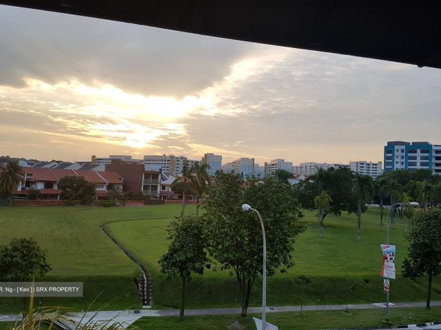 Jurong West Street 93 Jurong West, HDB Executive