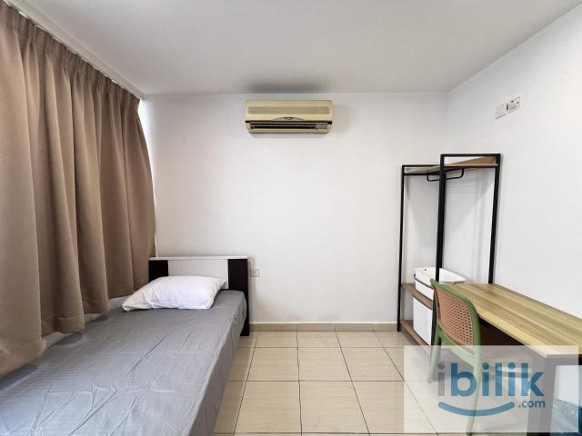 Just ato Serdang Jaya MRT Station! Free Deposit‼️Room in Seri Kembangan