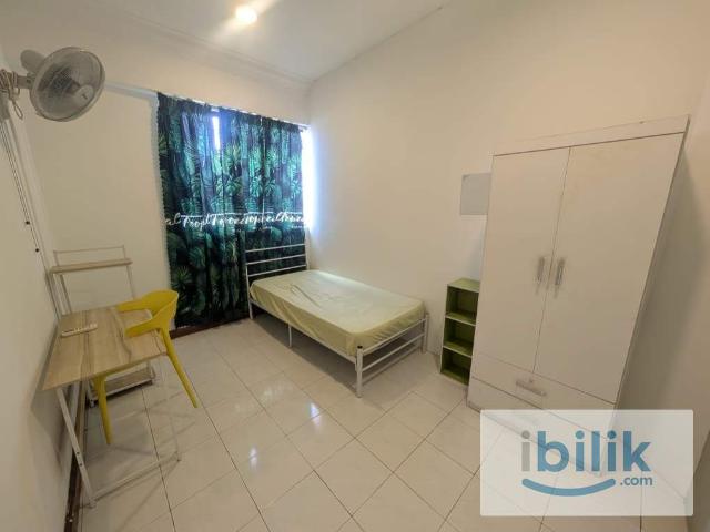Just Beside LRT Medium in PWTC Bistari Condo
