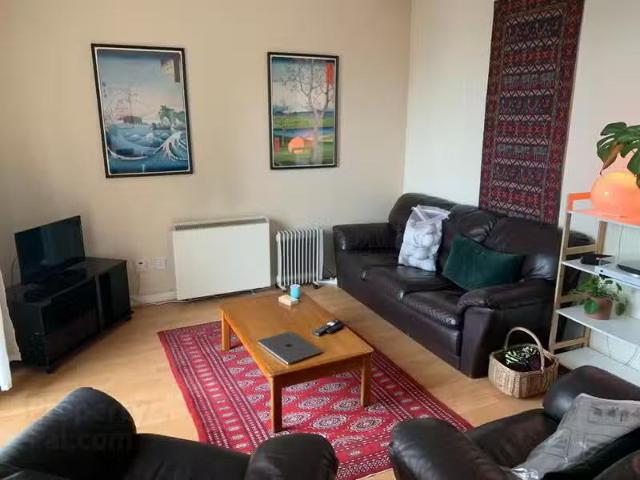 Deal! Apt 18, 48 Rossmore Drive