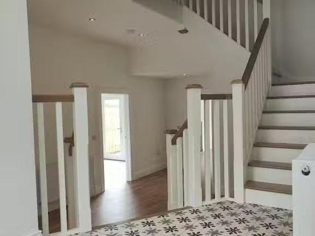 Rental! Hilltown Road