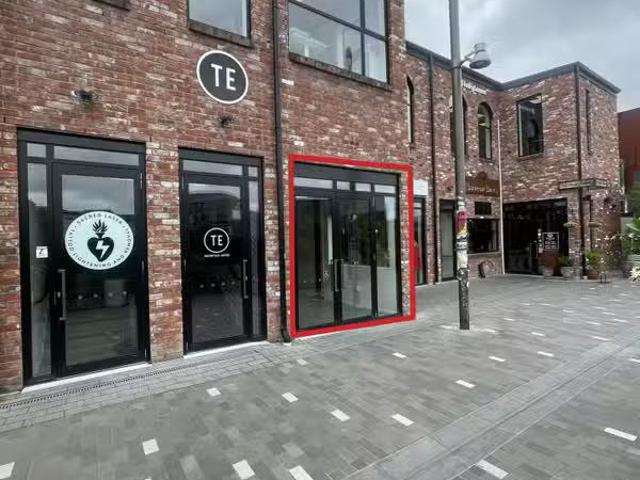 Just in! 149 High Street, Christchurch Central, NZ 8011 Reta.