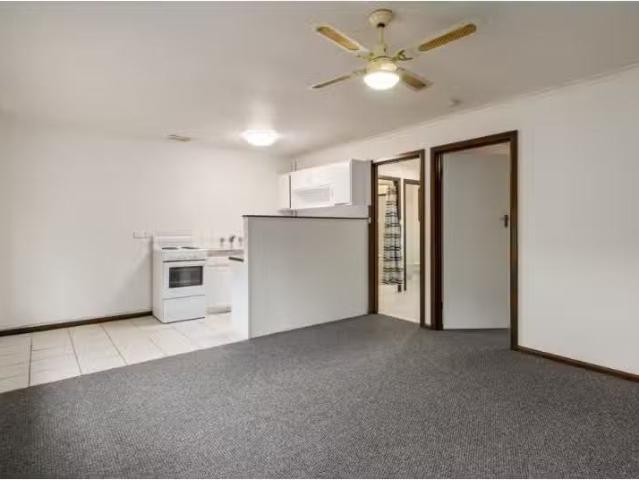 Rental! 1 BR 3/521 Abercorn Street, SOUTH ALBURY Apartment for.