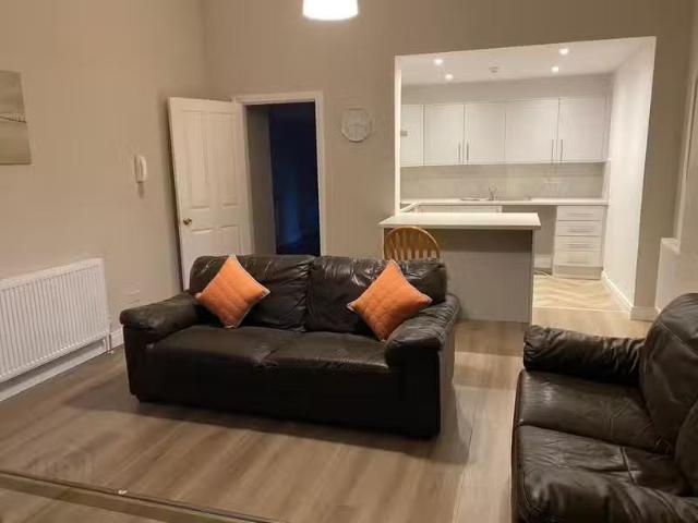 For Rent! 29 Wellington Park