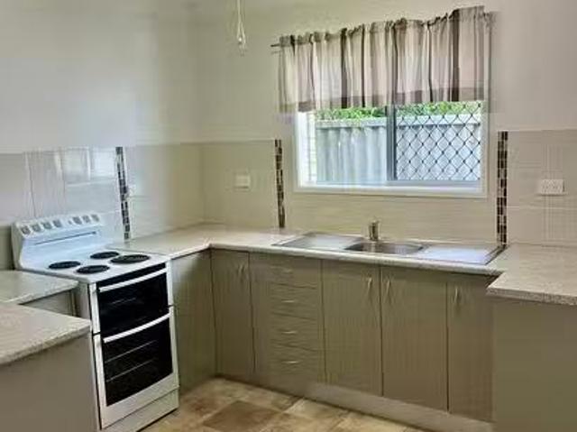 Nice 327 Marsh Avenue, Frenchville, QLD 4701