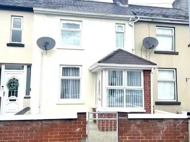 Charming 3 Cliftonville Avenue