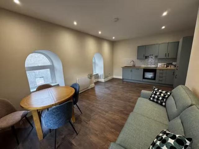 Just in! 4 Father Mathew Street, Co. Cork is for rent