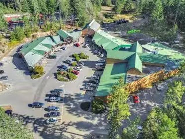 Cozy 575 North Rd, Gabriola Island, BC, V0R 1X3 commercial f.