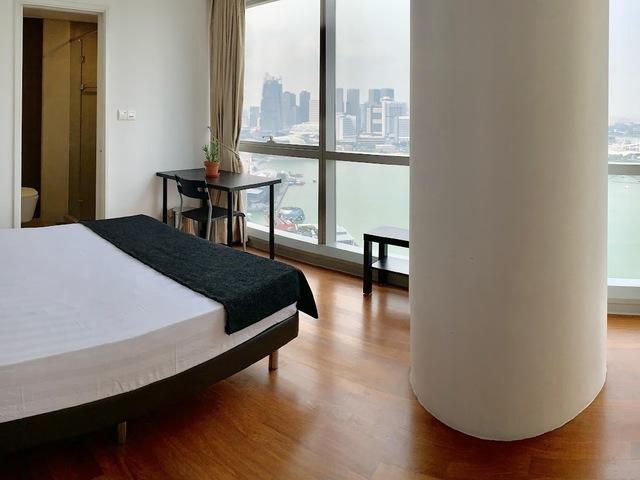 Just inside CBD En Suite Master Bedroom at Marina Bay Sands
