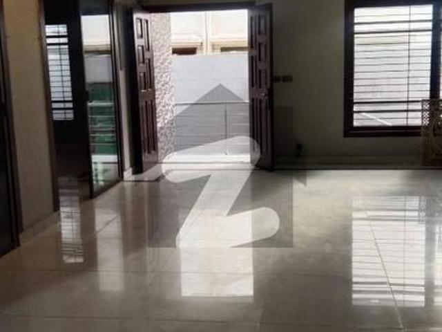 Just Like Brand New With Basement & Lift Clifton Block 7