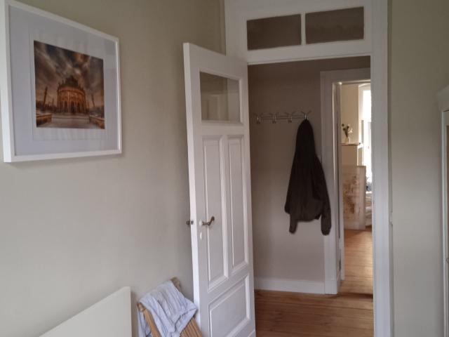 Just refurbished luxury 70 sqm two bathrooms, two bedrooms flat located in Charlottenburg, Berlin