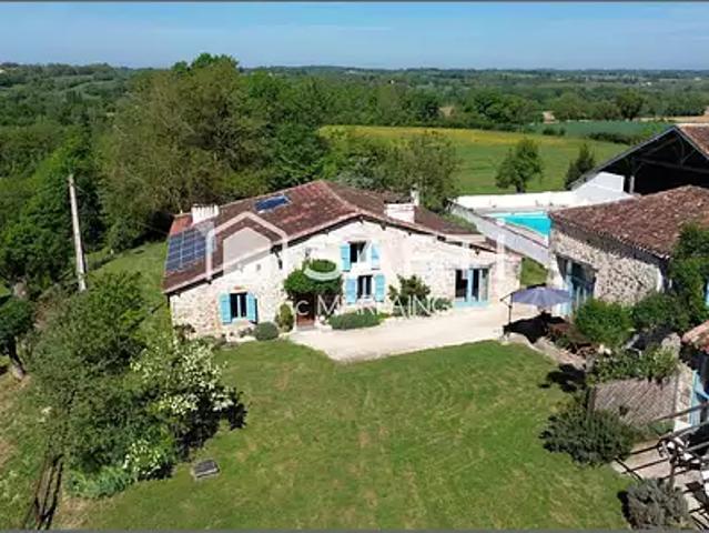 Justian 32190 Achat / Vente maison 19 pièces t19 piscine terrasse