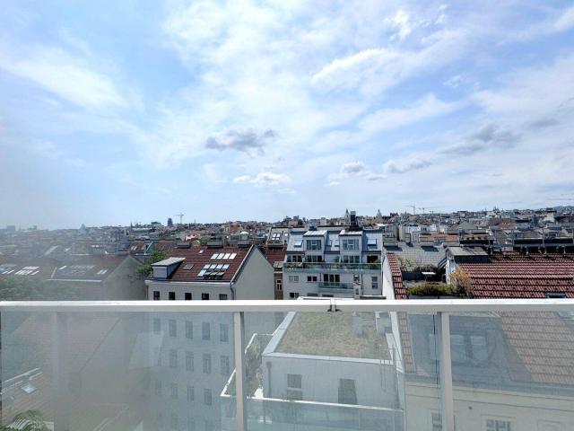 JUWEL IN ABSOLUTER RUHELAGE Dachgeschoß Maisonette mit 2 Terrassen und Kfz Stellplatz im Herzen der Josefstadt 8. Bezirk