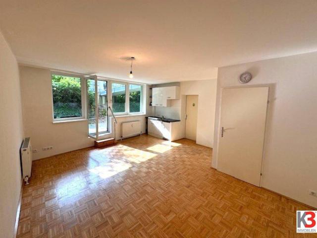 K3 BÜRO / ATELIER oder STUDIO! Arbeiten in Salzburg Stadt GroßeTerrasse und Parkplatz inklusive!