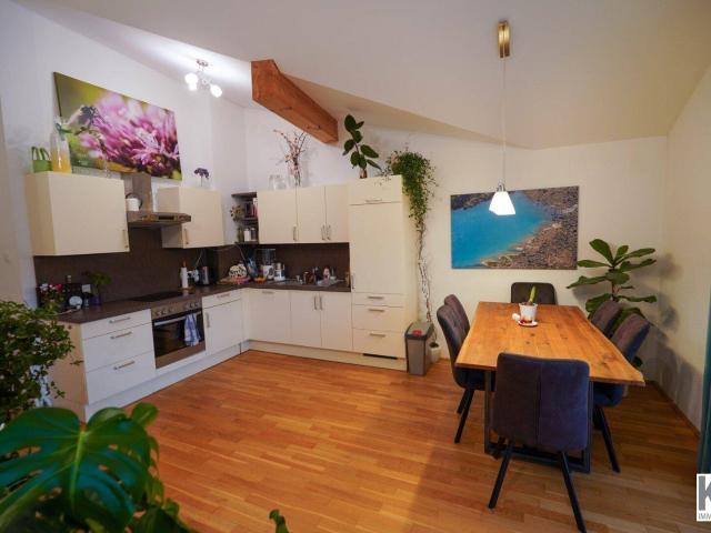 K3 Goldegg am See Lichtdurchflutete Wohnung mit 2 Schlafzimmer, Balkon u. Garage zu vermieten