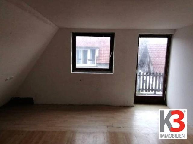 K3 Sanierungsbedürftiges, älteres Haus