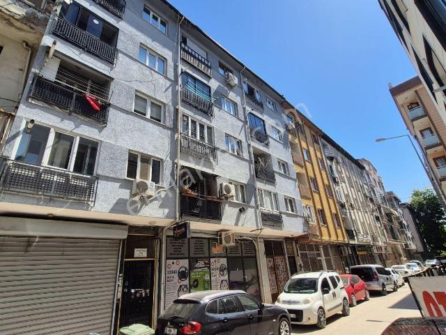 K2 Pera Bursa Hacıilyas 2+1 Net 80 M2 Satılık Ara Kat Daire