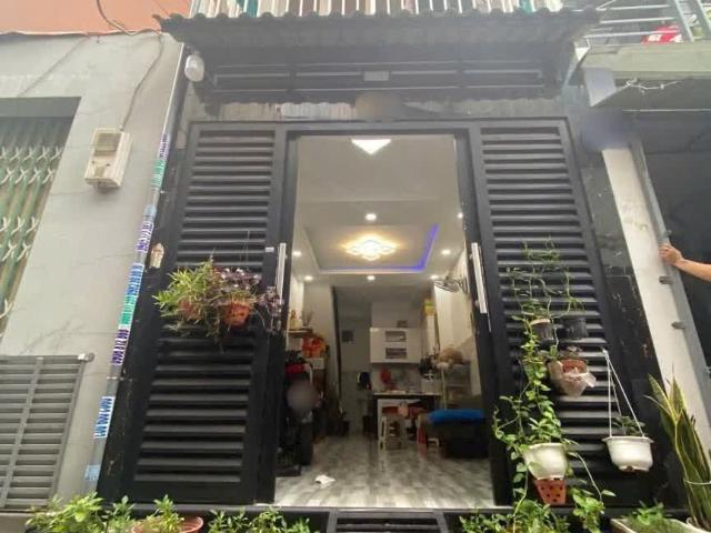 Kế Nguyễn Sơn Xe Hơi Đỗ Cửa 27M2 2 Tầng Chỉ 3.99 Tỷ
