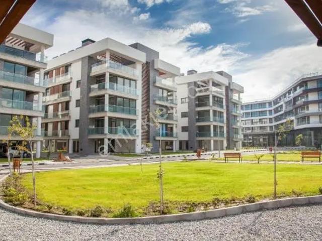 Kıbrıs, Lefkoşa'da Omağ Intense Satılık 3+1 Daire