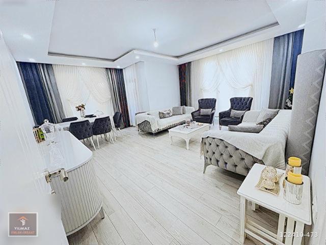 K.Çekmece Cennet Mah'de Ön Cephe Yeni Binada Satılk 2+1 Daire