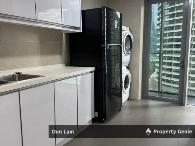 K fesidence KLCC Below Value Nice unit For sale !