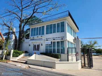 ขายที่ดินติดริมน้ำ พร้อมอาคาร 3 ชั้น ร้านคาเฟ่ ลานเอนกประสงค์ ทั้งบนบก บนน้ำ พร้อมท่าเรือมีใบอนุญาต