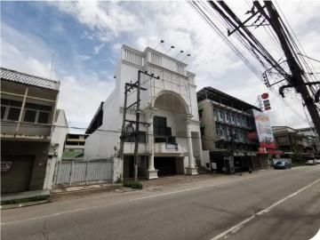 ขายอาคารพาณิชย์3ชั้น พท.149ตร.ว.ตรงข้ามวัดชุมพลคีรี ถ.อินทรคีรี ต.แม่สอด อ.แม่สอด จ.ตาก