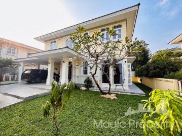 ขายบ้านเดี่ยว 3 ห้องนอนใน หมู่บ้าน โกเด้นนครา เขตประเวศ กรุงเทพ