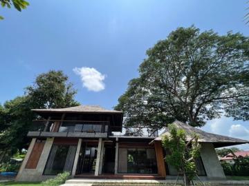 ขายบ้านเดี่ยว บ้านพักตากอากาศ ขนาด 1ไร่ สไตล์ล้านนาประยุกต์ ติดถนนเลียบแม่น้ำปิง แม่ริม เชียงใหม่