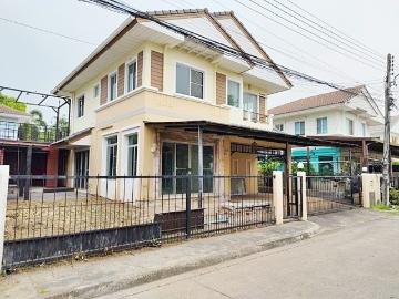 ขายบ้านเดี่ยว หมู่บ้าน ชลลดา เมืองขอนแก่น บ้านเดี่ยว 2 ชั้น ใกล้บึงหนองโคตร ทำเลดีอยู่ในตัวเมือง บรรยากาศน่าอยู่อาศัย ใกล้ห้างสรรพสินค้า เดินทางสะดวก