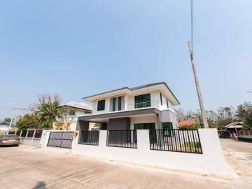 ขายบ้านเดี่ยวสร้างใหม่ สร้างเสร็จ 1/3/63 ราคา 3.9 ล้าน ฟรีค่าโอน