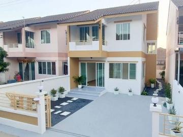 ขายบ้านแฝด ศรีราชา ใกล้สวนเสือ บ้านสวย สไตล์มินิมอล TP H0817