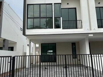 ขายบ้านทาวน์โฮมในเมืองขอนแก่น STORY HOMES บนทำเลศักยภาพ ตกแต่งสวย เดินทางง่าย ใกล้สิ่งอำนวยความสะดวก เจ้าของขายเอง